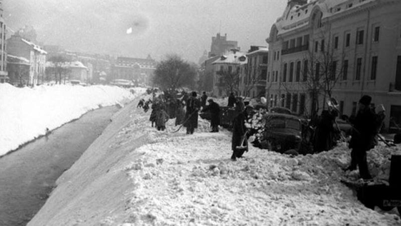 Galerie FOTO! Așa arăta Bucureștiul în iarna lui 1954, cea mai aprigă de până acum