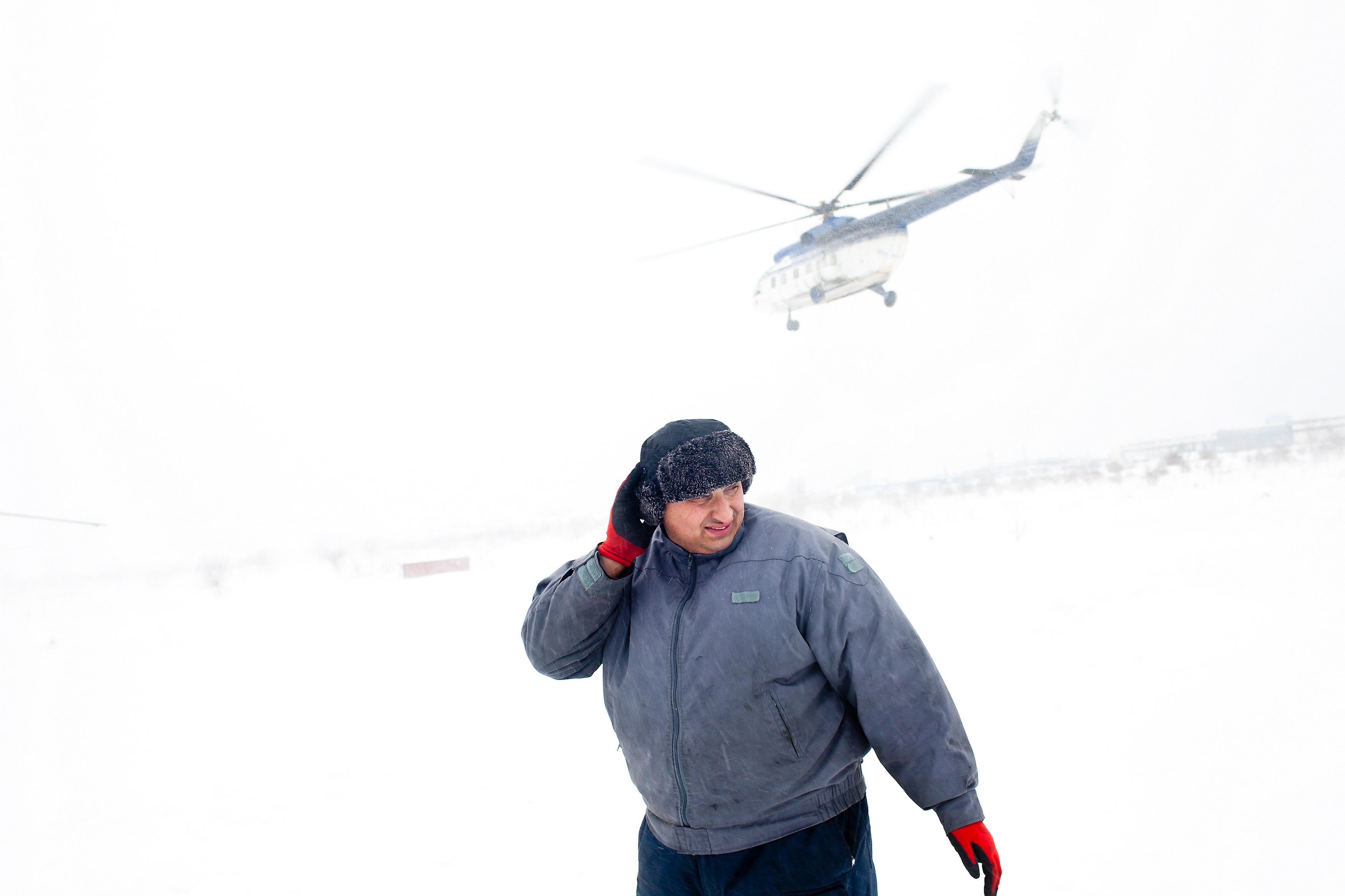 Aeroporturi &Icirc;NCHISE din cauza viscolului