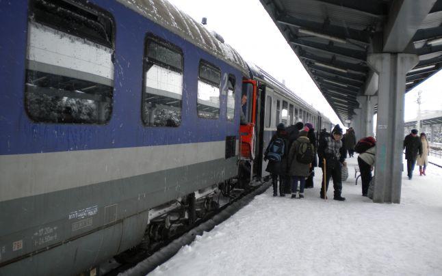 CFR a acumulat doi ani de &icirc;nt&acirc;rzieri, &icirc;n 27 de zile!