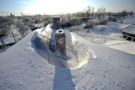 &Icirc;NGROPAŢI de VII &icirc;n zăpadă