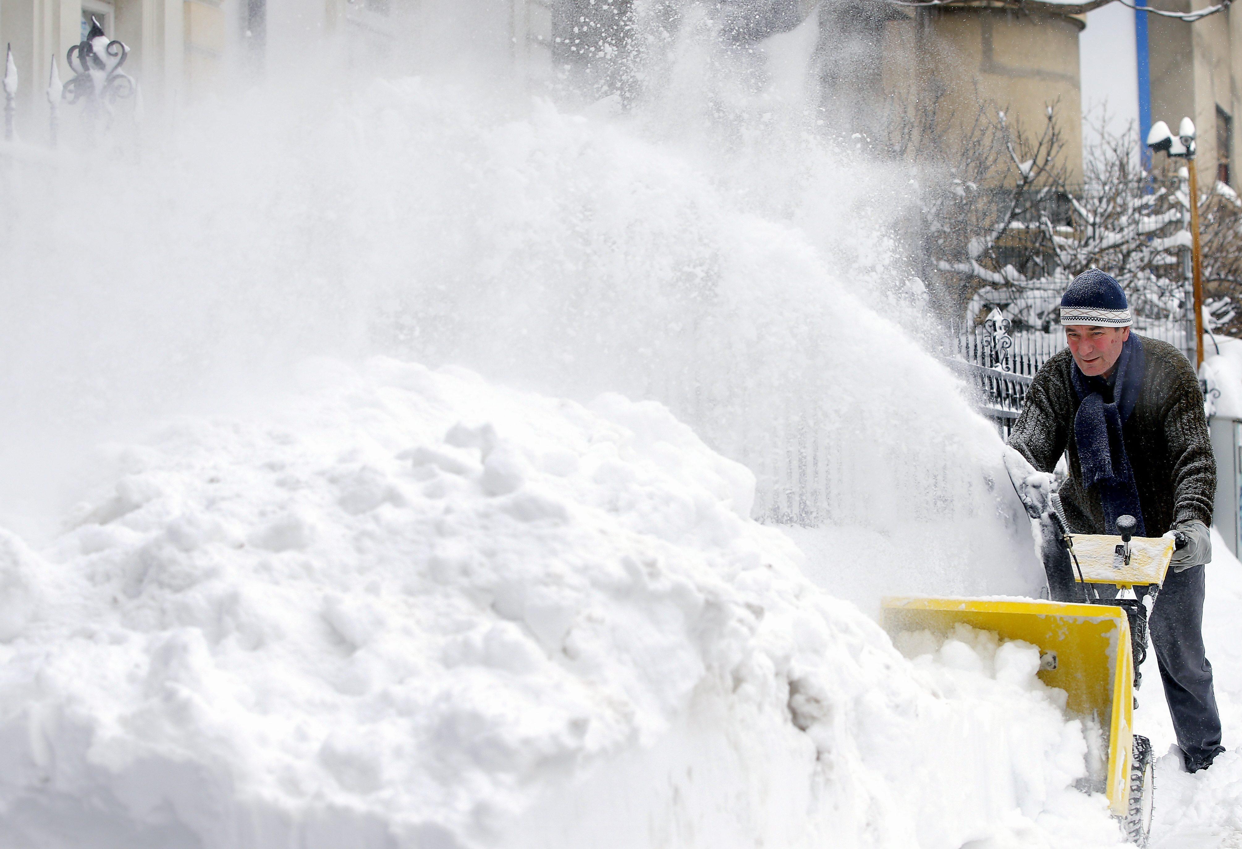 Vestea REA dată de meteorologi &icirc;n urmă cu puţin timp. "Nu excludem COD ROŞU DE NINSORI"