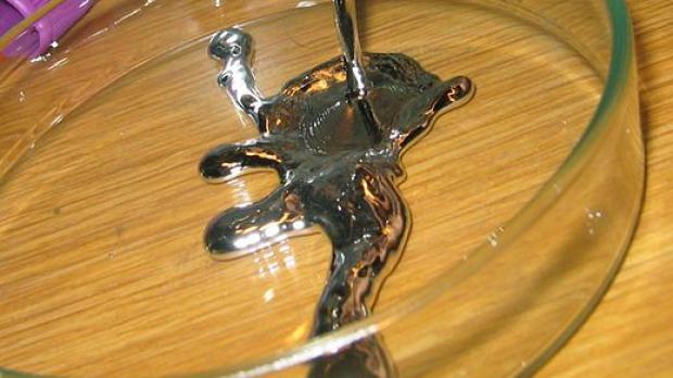 Un pensionar din Arad, traficant de ARGINT VIU. Cum l-au prins &icirc;n flagrant