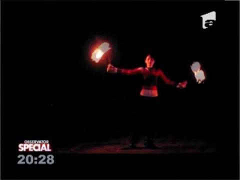 Spectacol vietnamez de artă vizuală... prestat de o bulgăroaică!