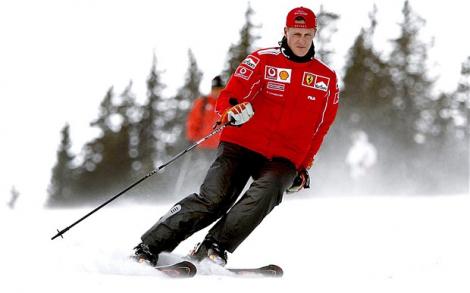 Veşti bune despre Michael Schumacher! Medicii încearcă să-l trezească din comă