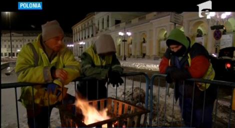 Polonezii au instalat cuptoare pe stradă, să scape de frig