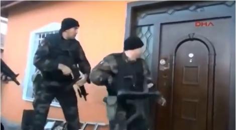 VIDEO! Polițiști, bateți la ușă: Berbecii nu mai sunt eficienți