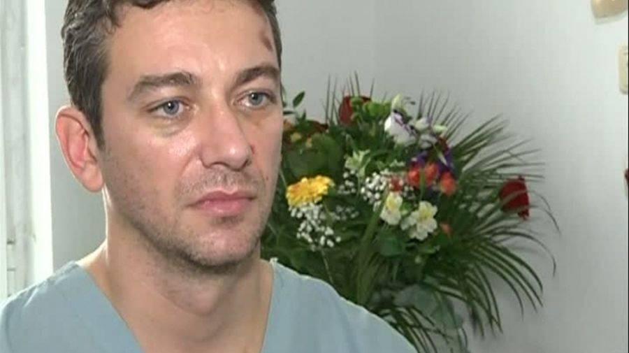 Medicul Zamfir a revenit la muncă! Prima operaţie după accident