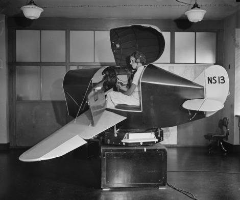 Fotografie de colecţie! Cum arăta un simulator de zbor în 1936