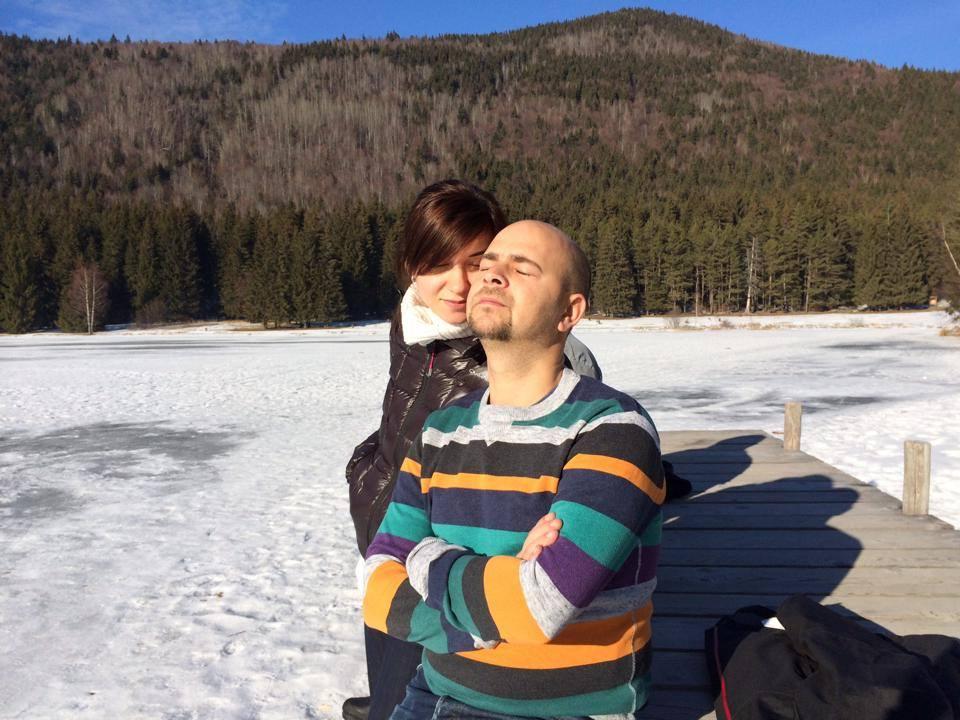 Se relaxează la munte. Seleşi, cură cu...soare şi zăpadă