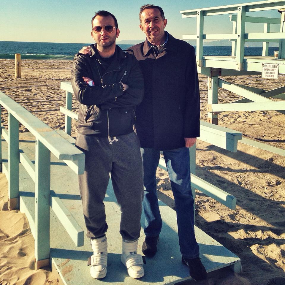 Rom&acirc;nii sunt neam de Ioan! La mulţi ani, Mihai Ionuţ Morar!