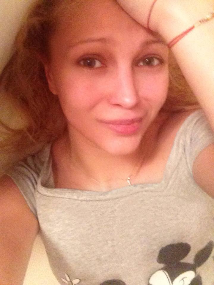 Sărbătorile au lăsat ceva urme! Lora vrea să scape rapid de kilogramele &icirc;n plus