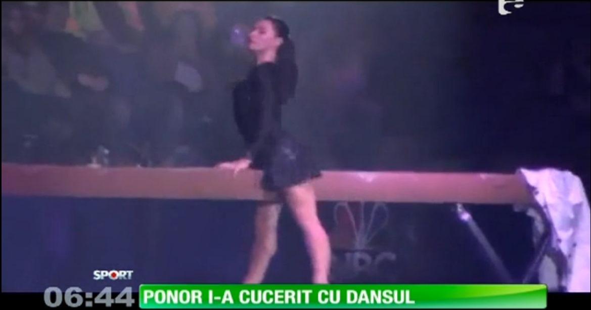 Cătălina Ponor s-a apucat de striptease