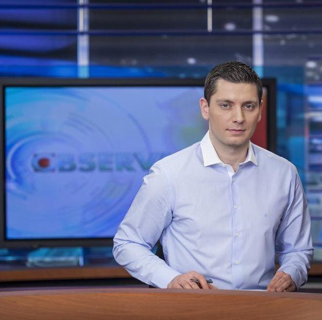 Fanii &icirc;l vor pe Valentin Butnaru. &Icirc;n rolul bărbatului de succes!