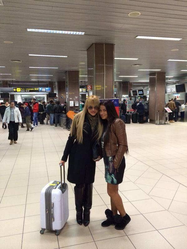 Roxana Vancea și-a făcut bagajele. Vedeta a plecat &icirc;n vacanță!