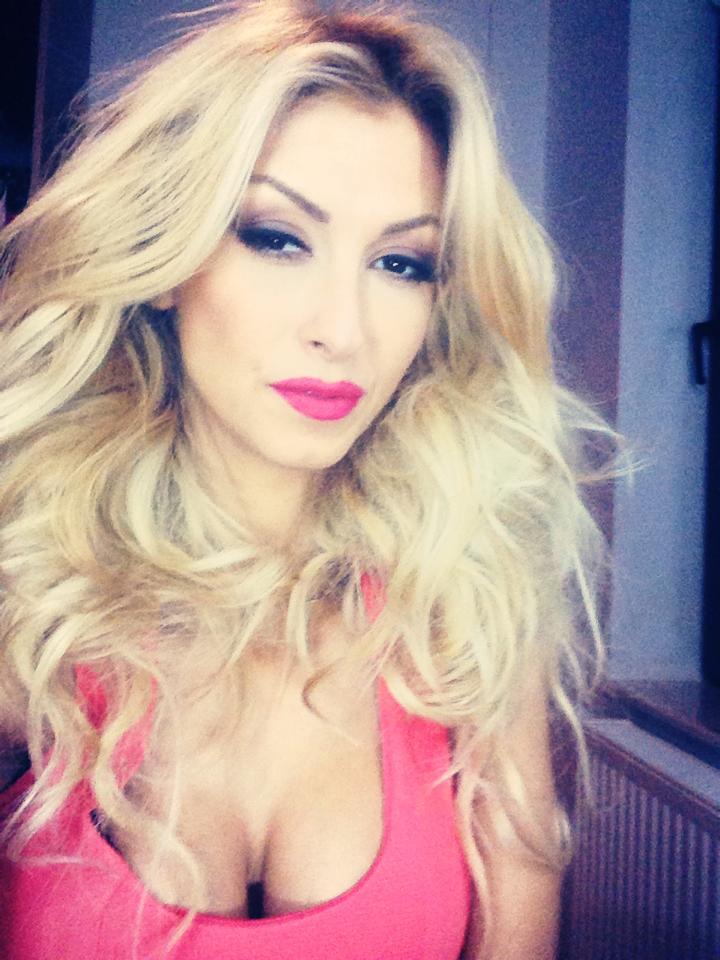 Imaginea pe care o aşteptau milioane de fani! Andreea Bălan şi iubitul ei, mai apropiaţi ca niciodată