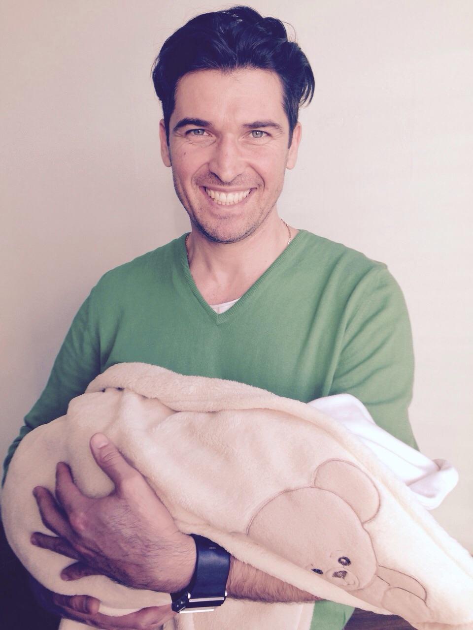 Igor Munteanu, juratul "Dansează printre stele", ne-a &icirc;mpărtășit din bucuriile sale de tătic