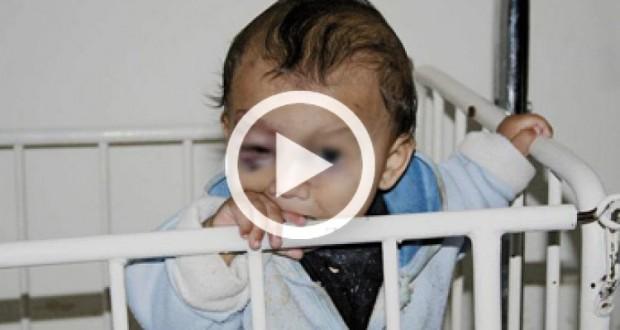 Imaginile acestea &icirc;ndeamnă la revoltă! &Icirc;n locul unde copiii abandonați ar trebui să primească alinare, au parte de pumni și picioare