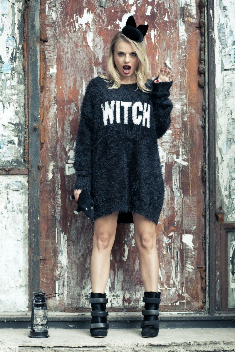 De Halloween, Jojo a devenit  cea mai sexy vrăjitoare