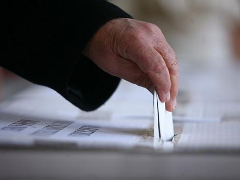 „Eu cu cine votez?” Uite aici lista completă a CANDIDAȚILOR la alegerile PREZIDENȚIALE!