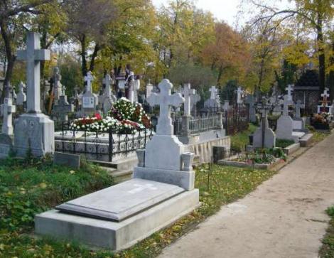 Caz tragicomic la Târgoviște: Un mort a primit... cardul de sănătate! E inadmisibil!