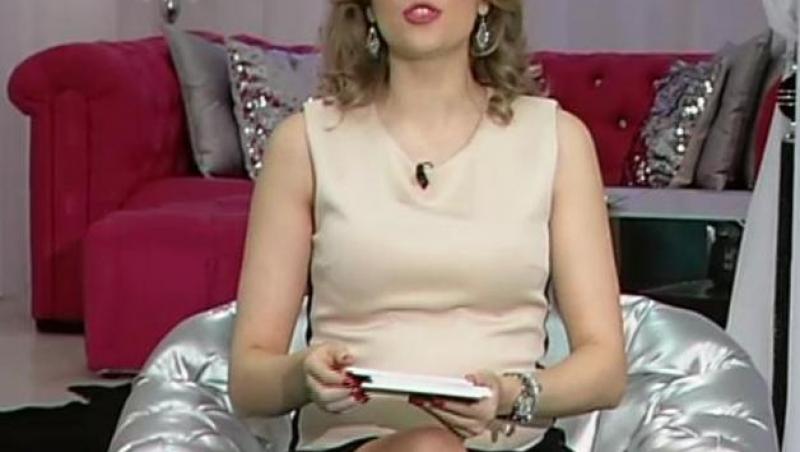 Mirela Boureanu Vaida, întotdeauna o apariţie sexy! Uite cum arată prezentatoarea TV într-o rochie scurtă şi deosebit de mulată!