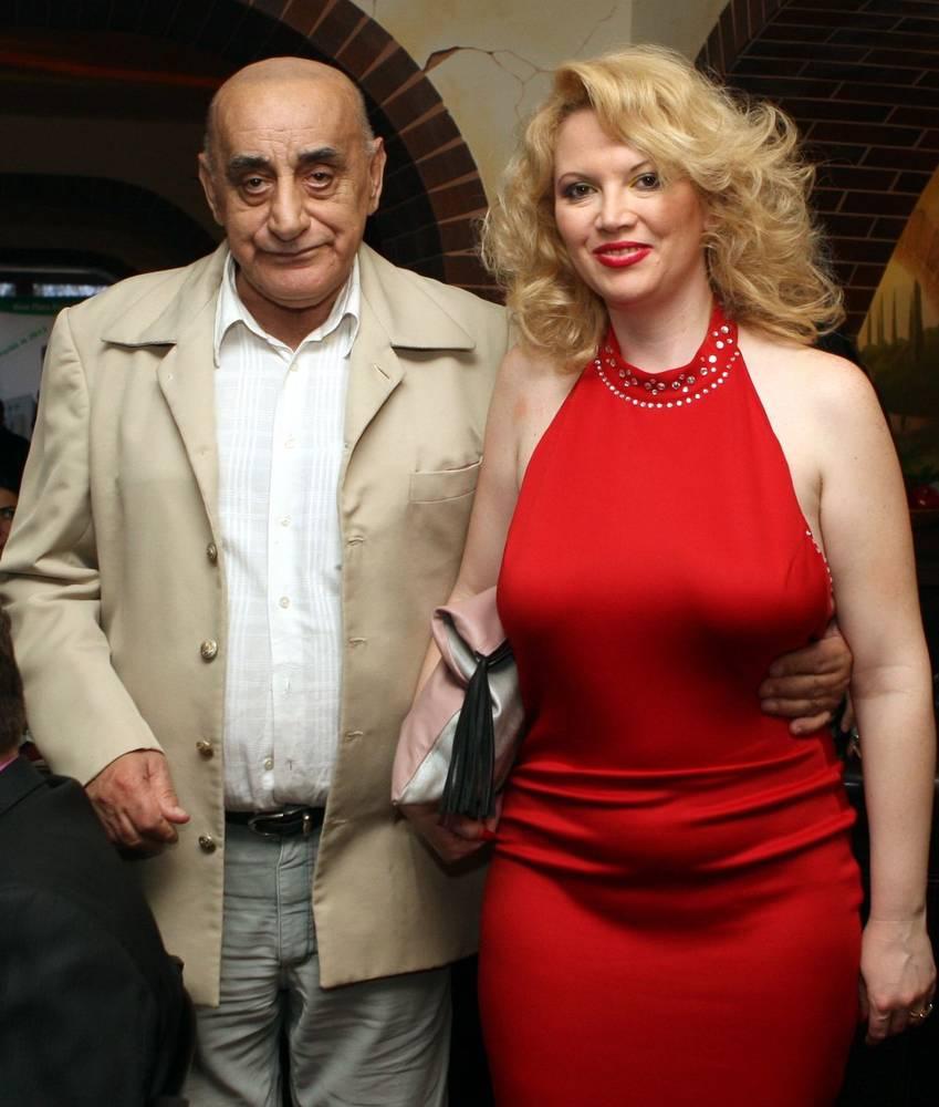 FILMAREA SPUNE TOTUL! Viorel Lis a COMIS-O GRAV! Fostul primar, prins la un salon de MASAJ EROTIC