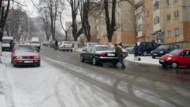 Atenție maximă &icirc;n această dimineață! A fost emis COD GALBEN de POLEI! Iată care sunt zonele afectate!