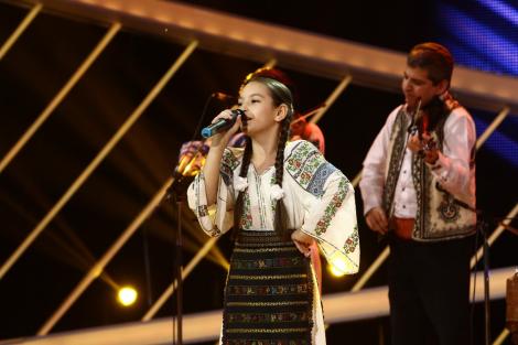 Denisa Ungureanu, noua SENZAŢIE a muzicii populare româneşti