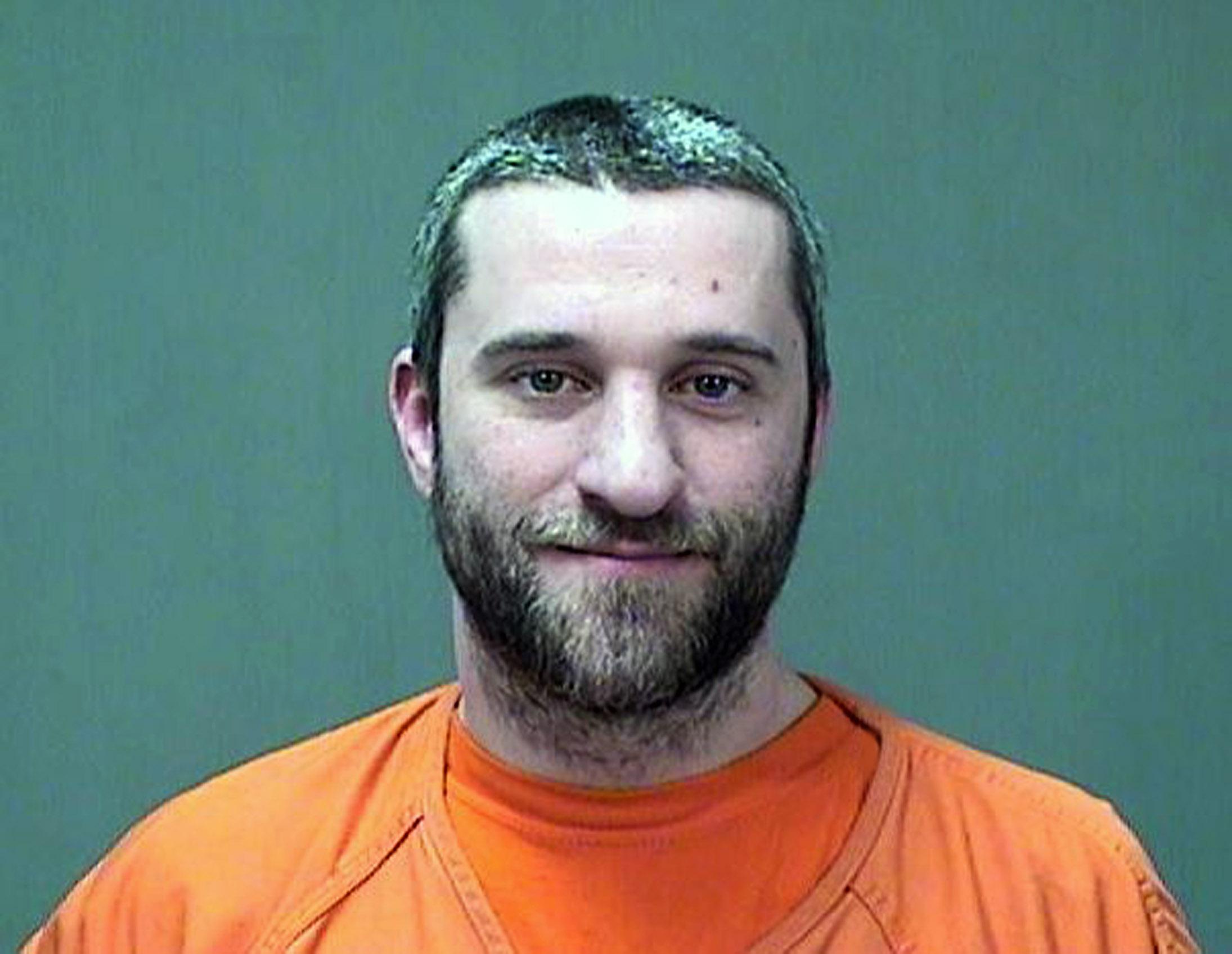 Screech, personajul din "Salvaţi de clopoţel", ARESTAT! Actorul a &icirc;njunghiat un bărbat chiar de Crăciun