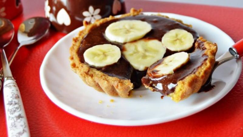 Combinaţia perfectă: Tarte cu ciocolată şi banane! O reţetă foarte simplă, DE POST, cu puţine ingrediente