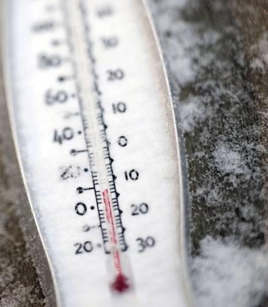 Rom&acirc;nia paralizată de gerul năprasnic! Cum va fi vremea &icirc;n noaptea dintre ani, dar și &icirc;n zilele următoare! Prognoza meteo p&acirc;nă pe 11 IANUARIE