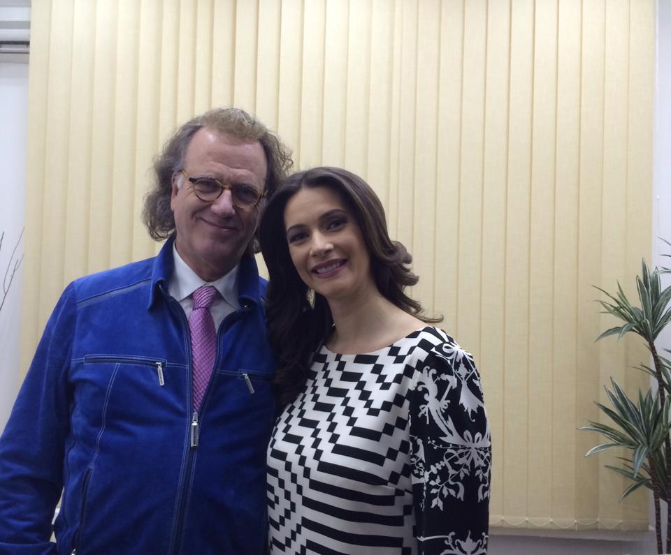 A venit &icirc;n Rom&acirc;nia să anunțe un spectacol grandios: Celebrul violonist Andr&eacute; Rieu, &icirc;n exclusivitate, la Observator