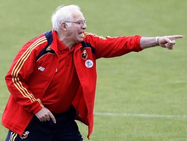 A murit Luis Aragones, antrenorul care i-a făcut pe spanioli campioni europeni &icirc;n 2008