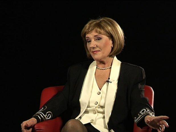 Stela Enache a &icirc;nconjurat păm&acirc;ntul de patru ori: "Oamenii &icirc;şi pregăteau concediile &icirc;n funcţie de c&acirc;nd veneam să c&acirc;nt"