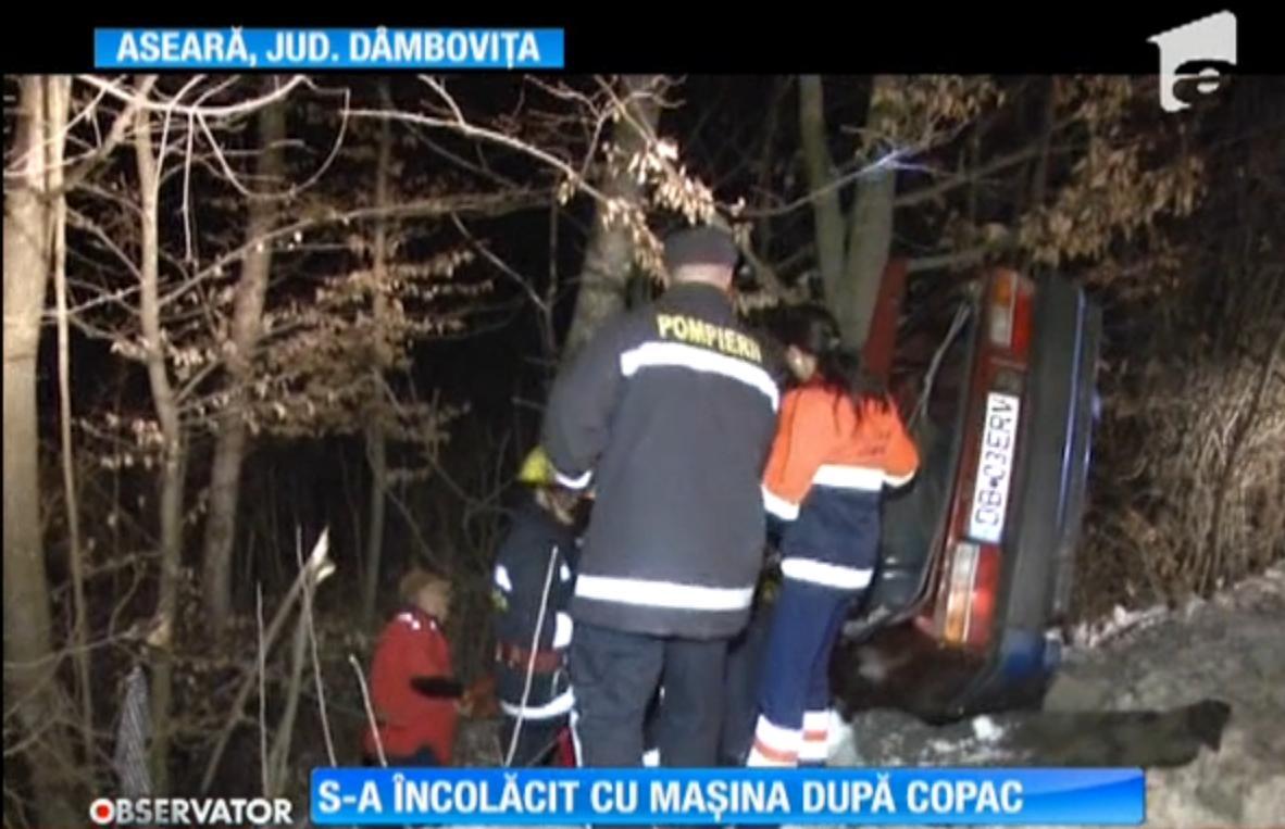 S-a &icirc;ncolăcit cu maşina &icirc;n jurul unui copac