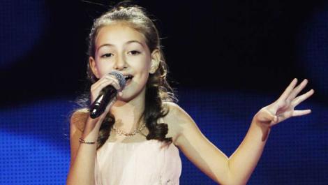 Elena Hasna, fetița care a impresionat o lume-ntreagă: ”Visez să cânt cu Celine Dion și Lara Fabian”