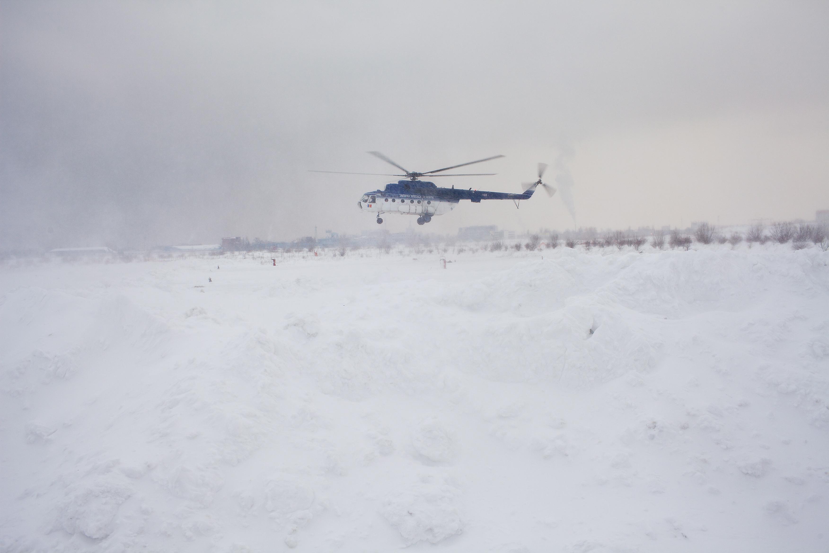 Topirea gheţii, monitorizată din aer