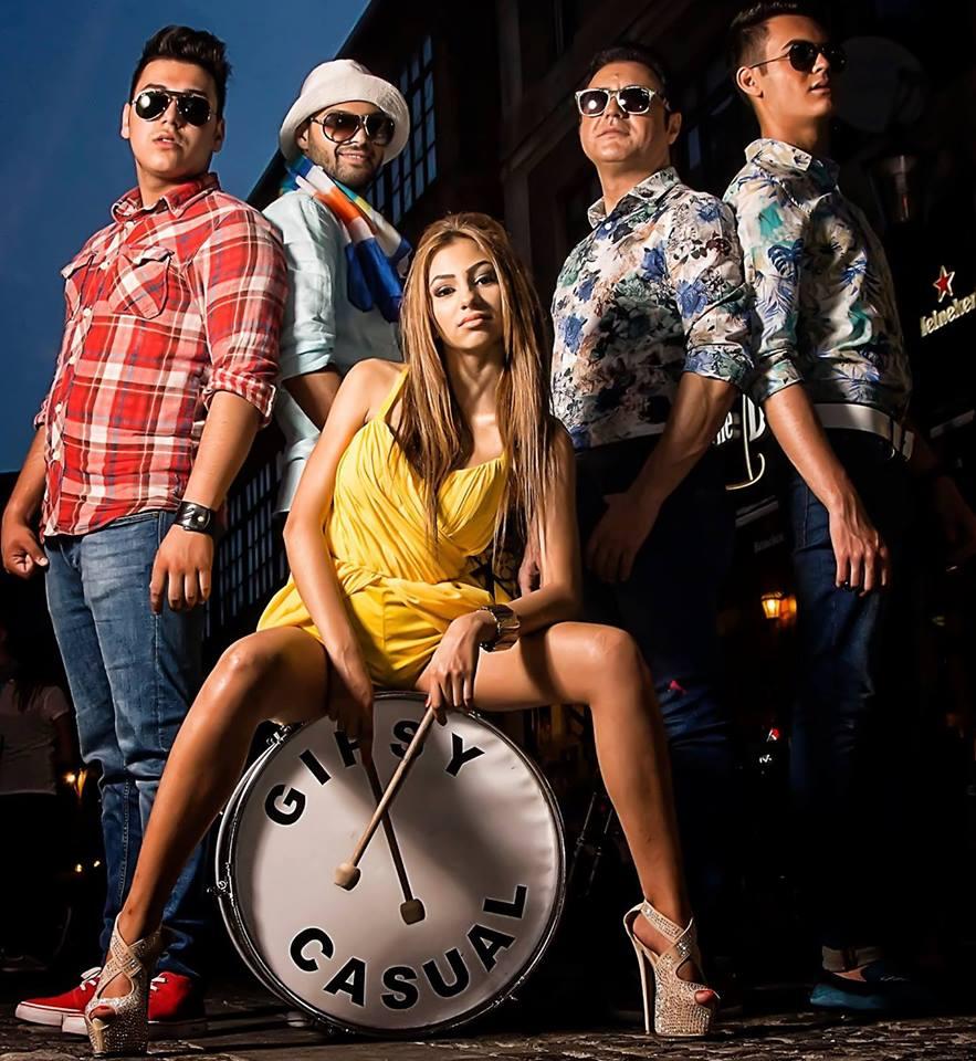 Gya, de la &rdquo;Gipsy Casual&rdquo;, a făcut senzație: Ritmuri de petrecere au răsunat astăzi, &icirc;n platou!