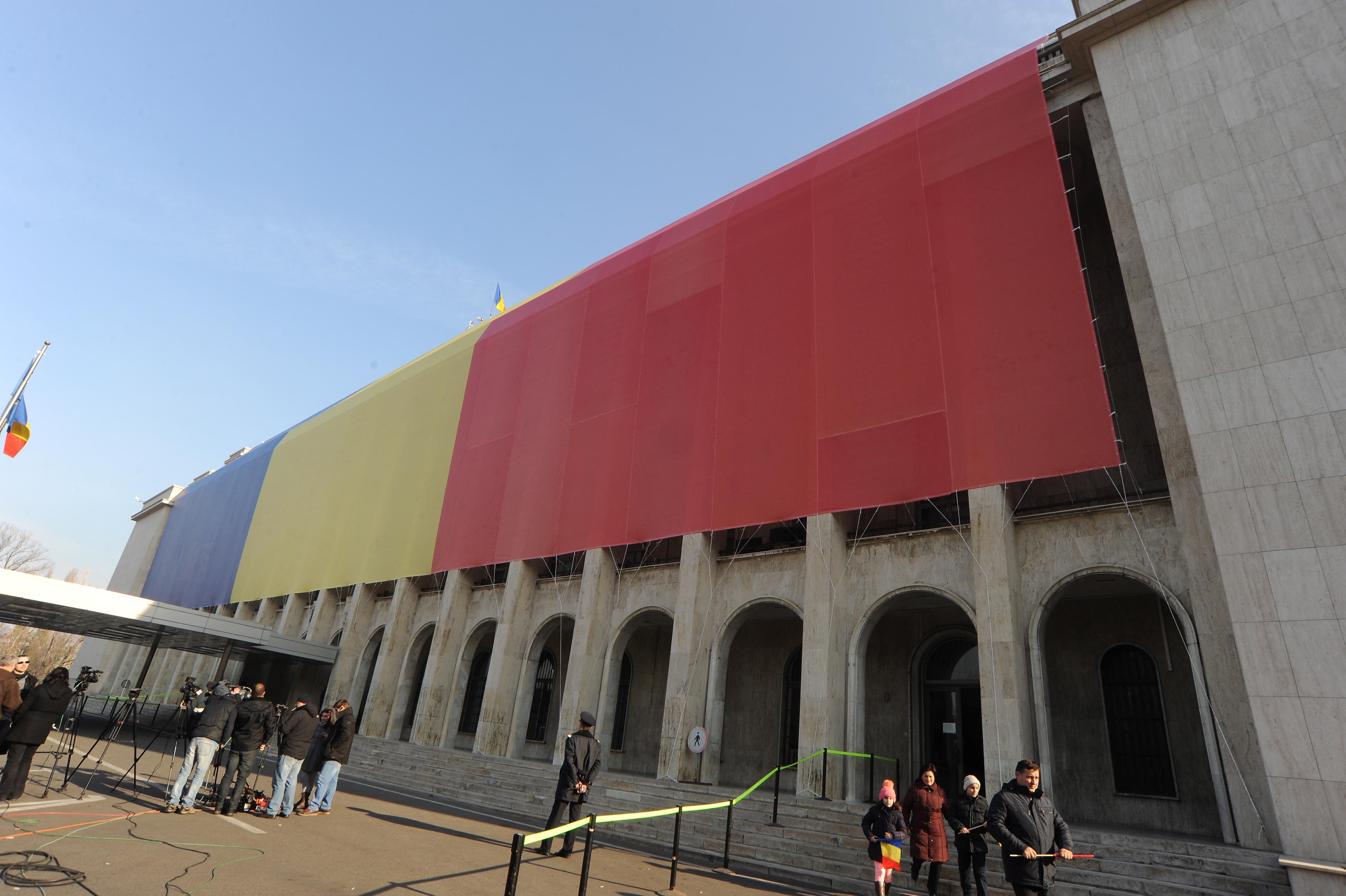 Strategia Guvernului pentru 2014-2016: Rom&acirc;nii vor plăti impozit diferenţiat