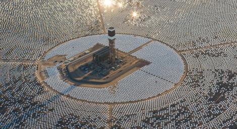 A fost pusă în funcţiune cea mai mare centrală solară din lume