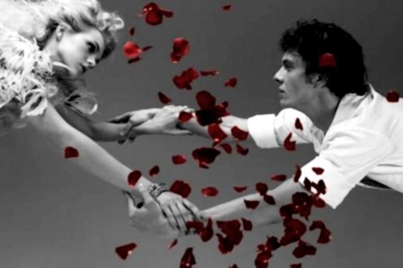 Valentine's Day: Melodii de dragoste, perfecte de ascultat &icirc;n noaptea asta!