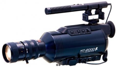 Falcon Eye KC-2000, prima cameră capabilă să filmeze color pe întuneric