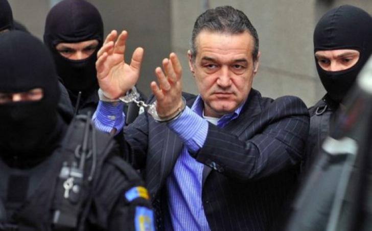 Gigi Becali: "Risc să răm&acirc;n paralizat" / Instanţa decide joi dacă acceptă &icirc;ntreruperea pedepsei