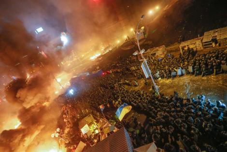 Zi de doliu naţional în Ucraina, în memoria victimelor de pe Euromaidan