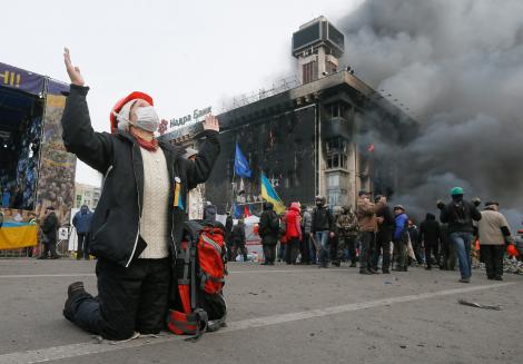 Galerie FOTO! Imagini şocante din Euromaidanul de la Kiev