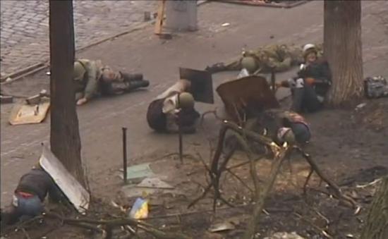 Moartea manifestanţilor de la Kiev, anchetată de experţi criminalişti din Marea Britanie