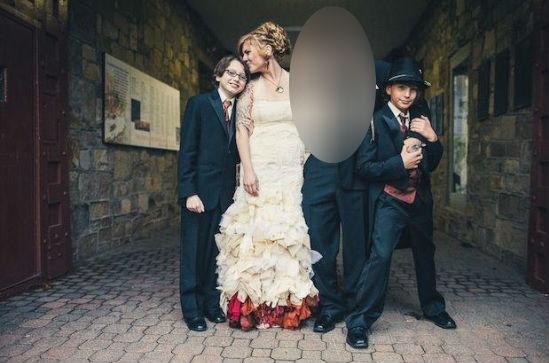 Nimeni din familia miresei n-a ştiut cum arată mirele, p&acirc;nă &icirc;n ziua nunţii. Iată ce surpriză de proporţii au avut