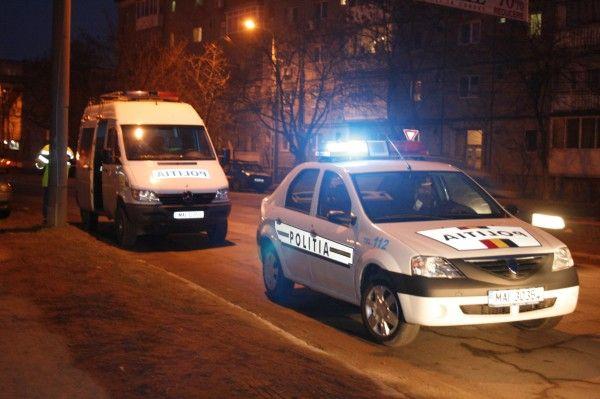 O t&acirc;nără care s-a urcat băută la volan a lovit un taxi &icirc;n timp ce &icirc;ncerca să scape de poliţie