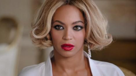 VIDEO! Dunkin love! Beyonce, parodiată de un bărbat!