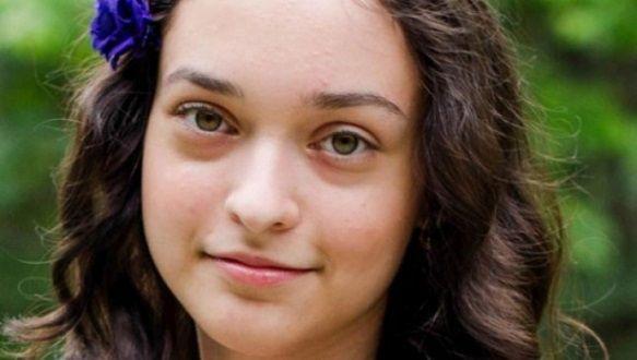 Laptopul Iuliei Ionescu, fata fugită la mănăstire, ridicat pentru percheziţie informatică!